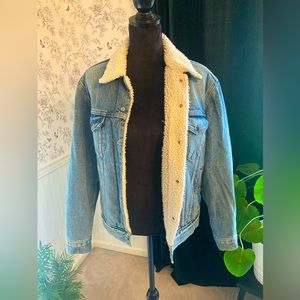NEVER WORN Levi Real Denim and Sherpa Jacket.